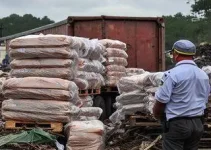 PRF apreende cocaína em caminhão