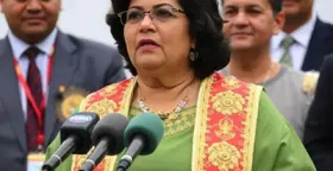 Prefeita Esmênia Miranda toma posse na Câmara de São Luís