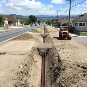 obras de drenagem e pavimentação em São Luís