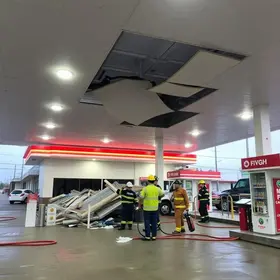 queda de teto de posto de gasolina no MA