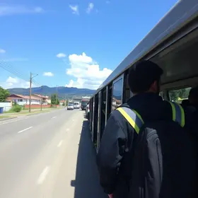 denúncias de perseguição contra monitores do transporte escolar